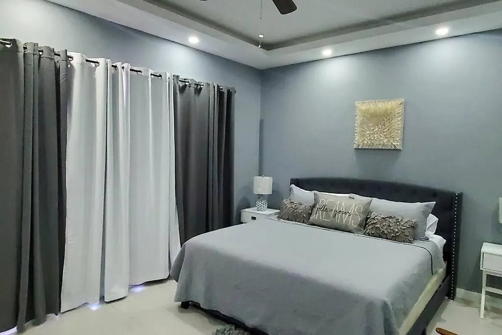 Paradise Haven At Waterloo كينغستون